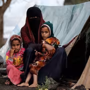 غياب شرعية مؤسسات الدولة يكلف اليمنيين الكثير