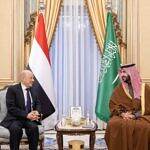 بعد انسحاب الإمارات.. السعودية تزيد إنفاقها في اليمن وتستعد لدفع الرواتب كاملة