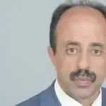 الصحفي حسن الوريث يؤكد تعرضه لضغوط ومضايقات بسبب انتقاده فساد جماعة الحوثيين