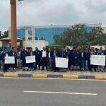 طلاب المعهد العالي للقضاء ينفذون وقفة احتجاجية للمطالبة بحقوقهم المالية