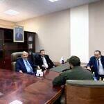 الصبيحي يشيد بالدور الوطني لمحافظة لحج أثناء مراسم تسليم مهام المحافظ